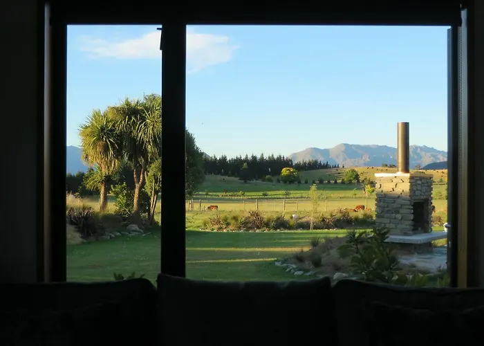 Quiet Studio In Paradise